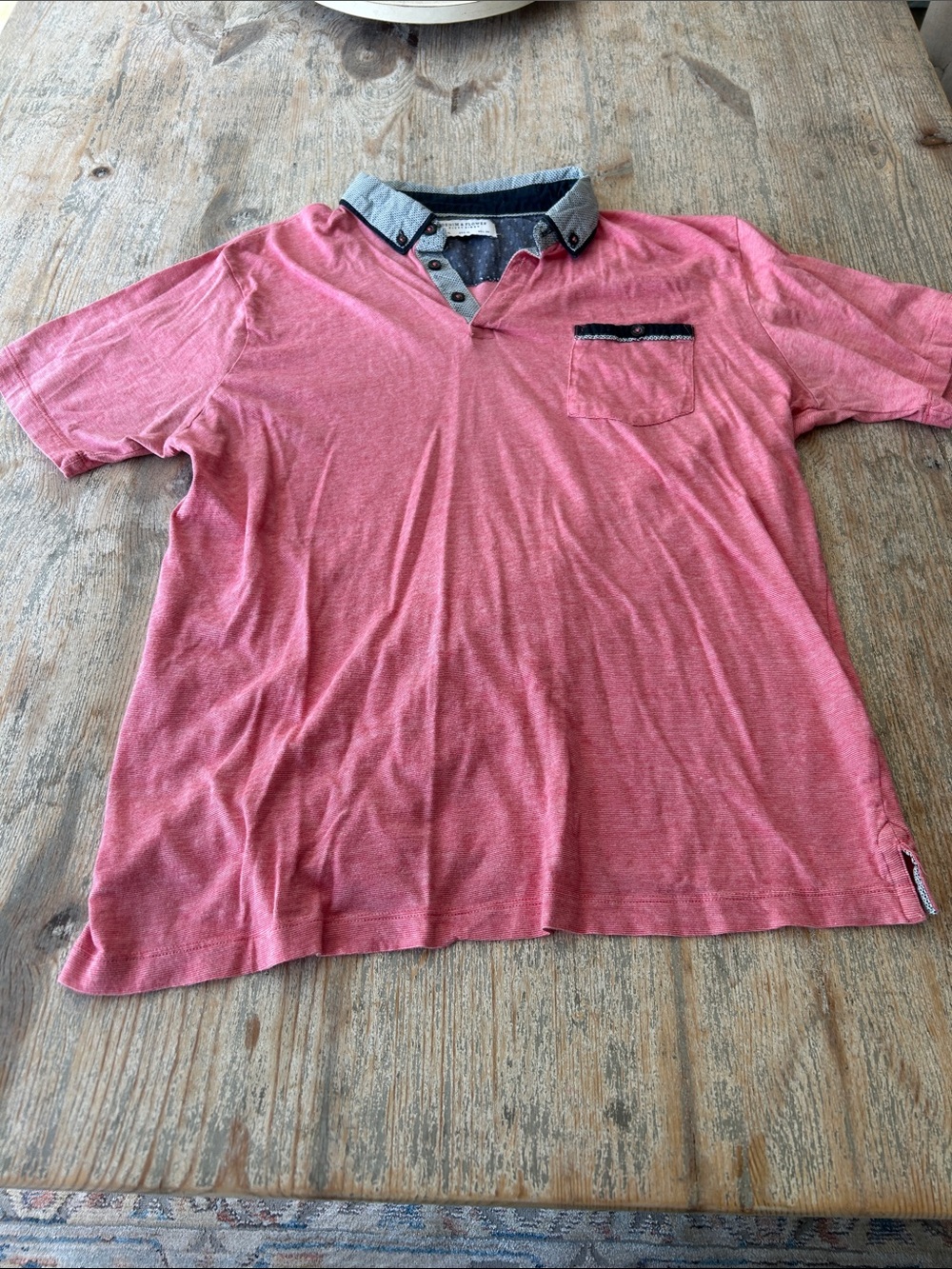 Denim & Flower Heathered Pink Short Sleeve Polo with Contrast Chambray Collar